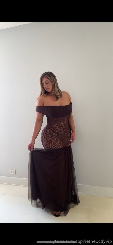 Sophiethebodyvip modèle image