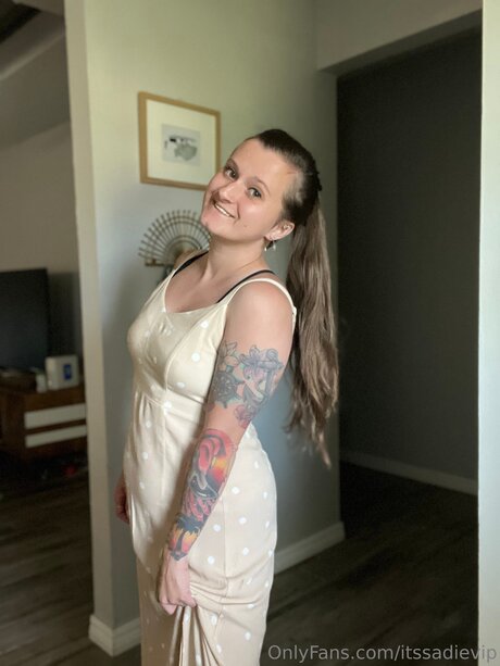 Itssadievip star du porno en haute qualité img