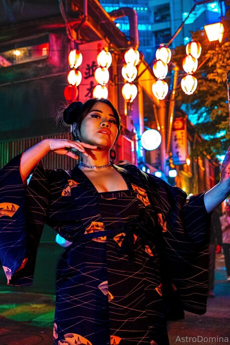 Astrodomina meilleur modèle des photos