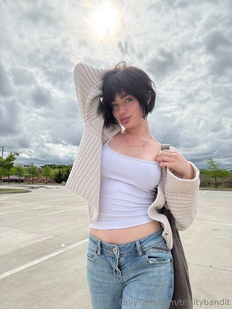 Trinitybandit xxx étoile image