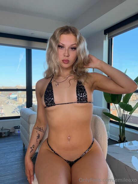 Emileexo sexe star du porno galerie