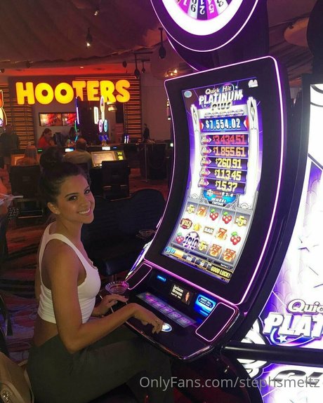 Stephanie Smeltz sexe star galerie