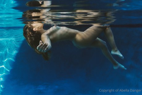 Abella Danger modèle de sexe photo