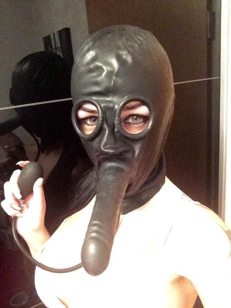 Melideluxe_ star du porno gratuite images