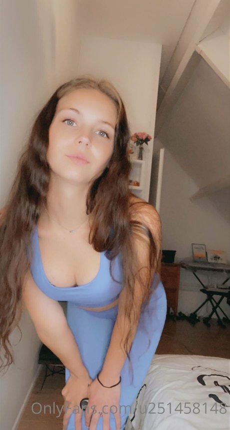 Selina Kyle modèle de haute qualité photos