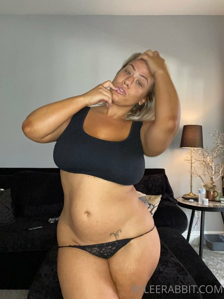 twink nu onlyfans nus érotiques galerie