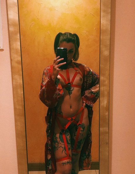 blonde courbée onlyfans chaud meilleur archive