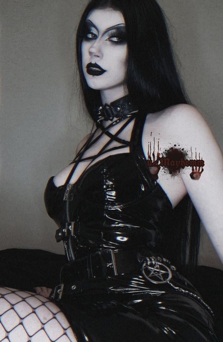 May Hemm art étoile collection