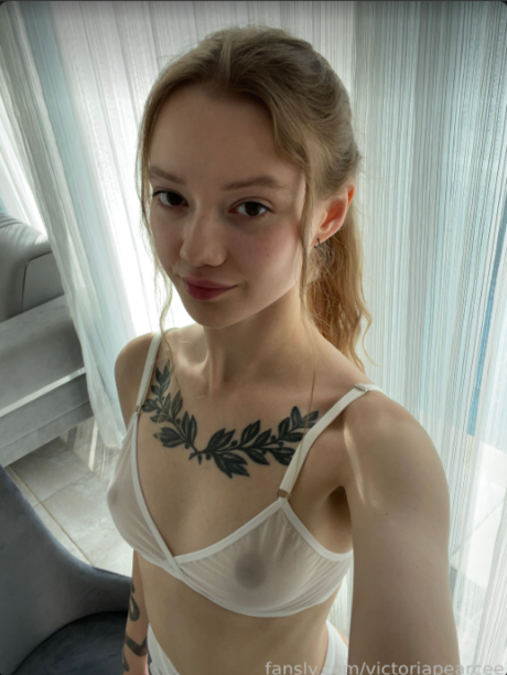 Victoria Pearce étoile chaude galeries