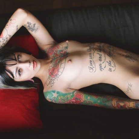 Ana Buhr Buldrini_ star exclusive archive