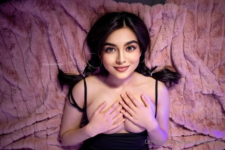 footjob pour ados uniquementfans meilleur xxx image