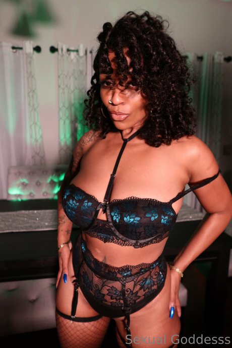 Nece_ modèle gratuit photos