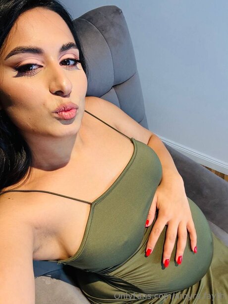 enceintes soumises onlyfans bel art archive