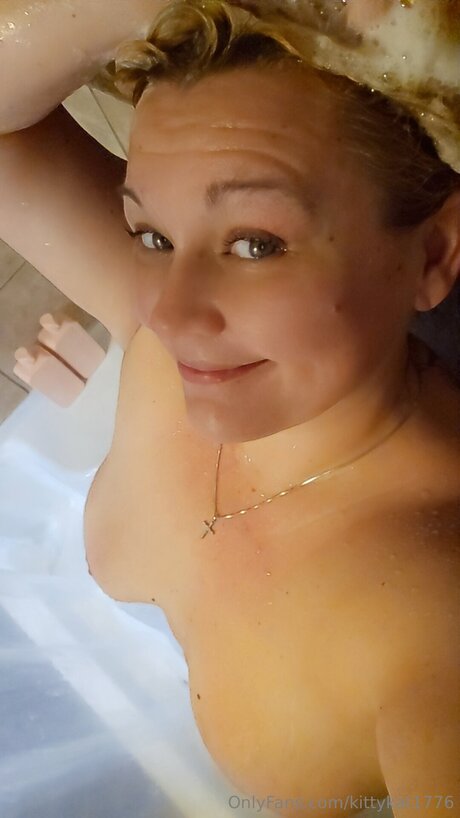 amateurs courbés onlyfans nu exclusif photo