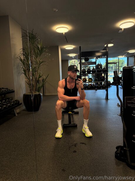 massage lesbien onlyfans chaud érotique photo