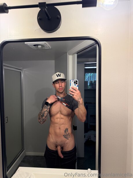 Evanlamicella star du porno exclusive img