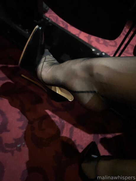 creampie blonde uniquementfans chaud et sexy images