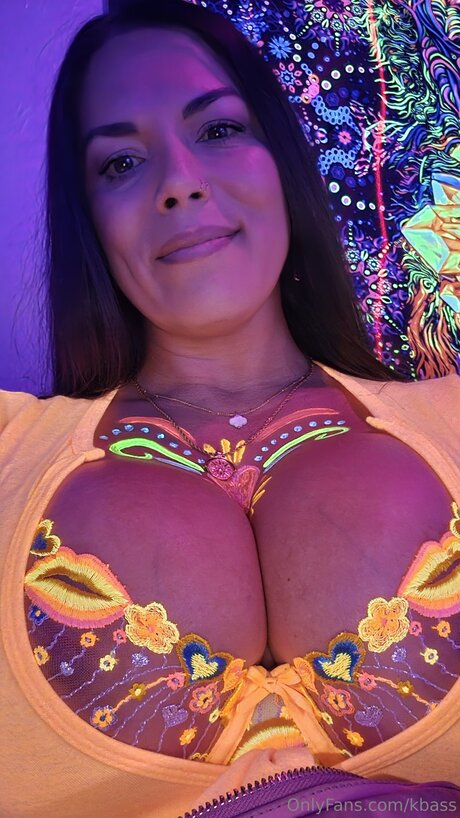 Kbass star du porno parfaite galeries