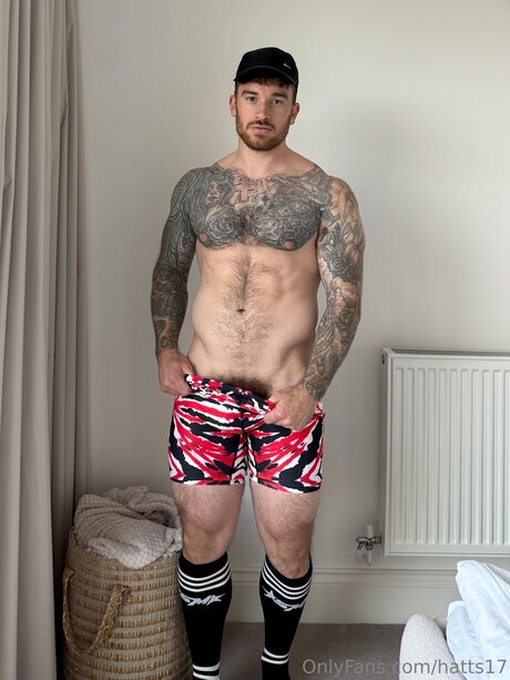 Hatts17 actrice nue photo