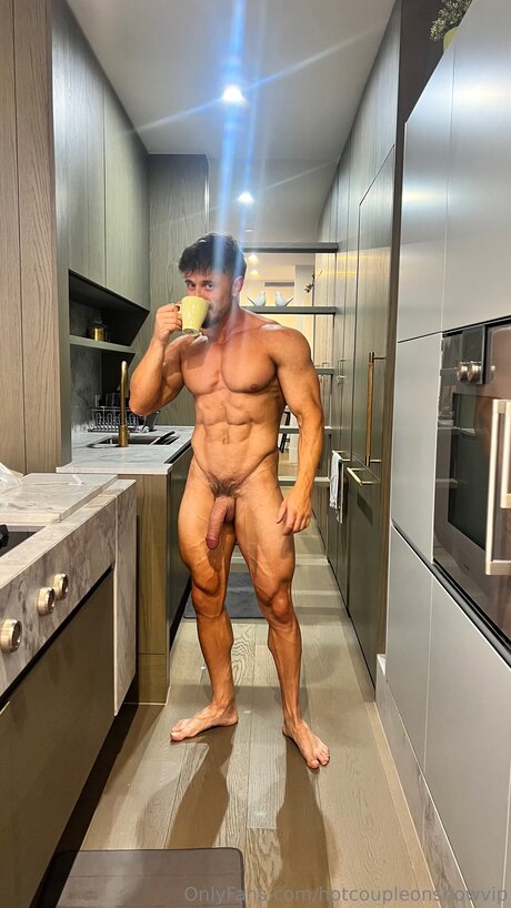 Hotcoupleonshowvip haut modèle img