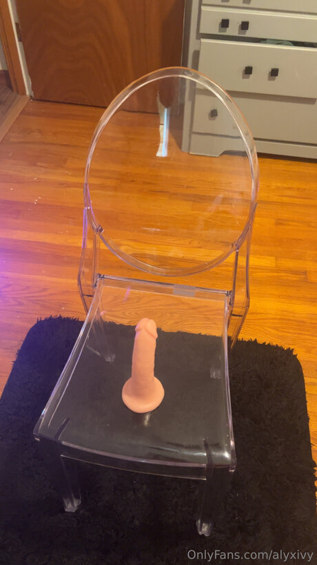 Alyxivy modèle sexy collection