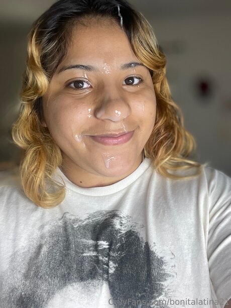 Bonitalatina21 modèle sexy des photos