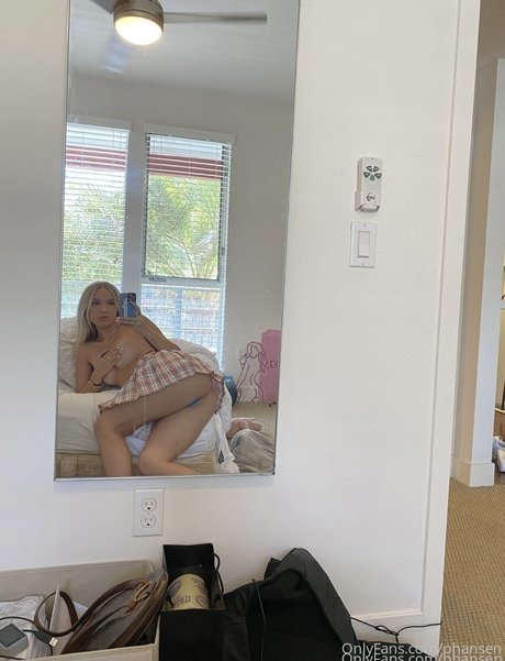 Paige Hansen actrice érotique des photos