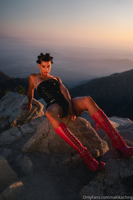 Naki Kaching_ étoile hd img