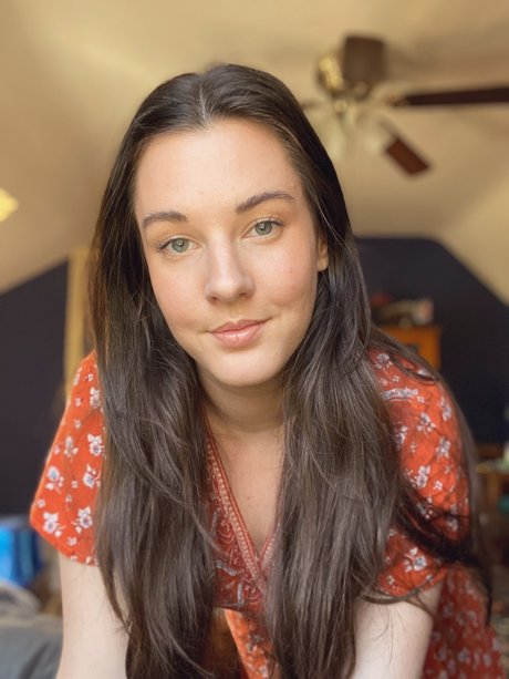 tatouages ​​blonds onlyfans belle haute qualité images