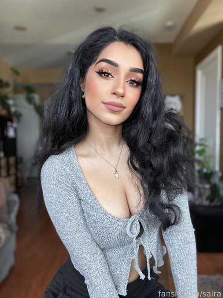 Saira Rose_ modèle artistique images