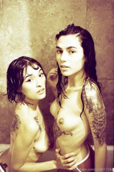 Brianna Itshades modèle parfait des photos