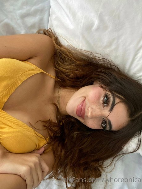 Whoreonica actrice libre photo