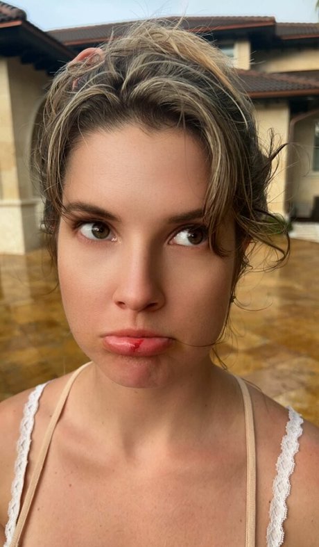 Amanda Cerny modèle xxx img