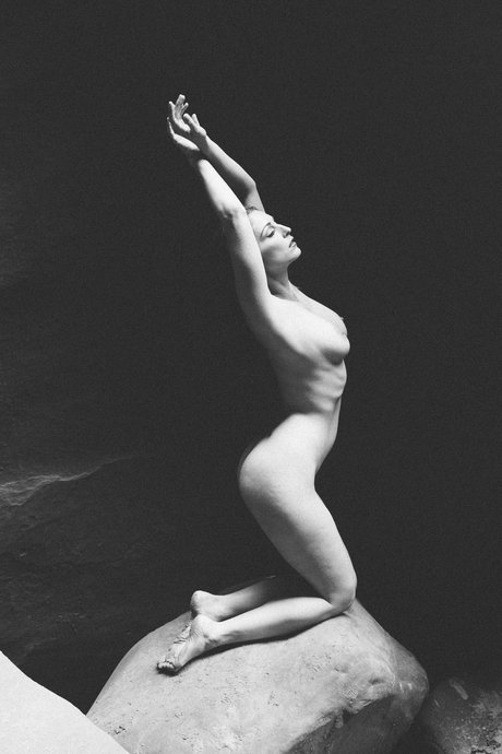 Carlotta Champagne belle étoile des photos