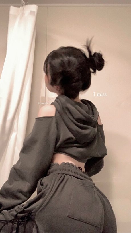 Evawishx_ sexe star galerie