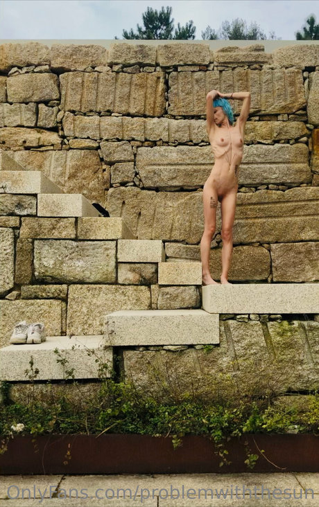 Problem with the sun_ actrice nue img