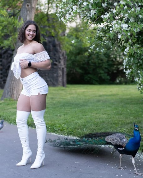 Vladislava Galagan haut étoile photo