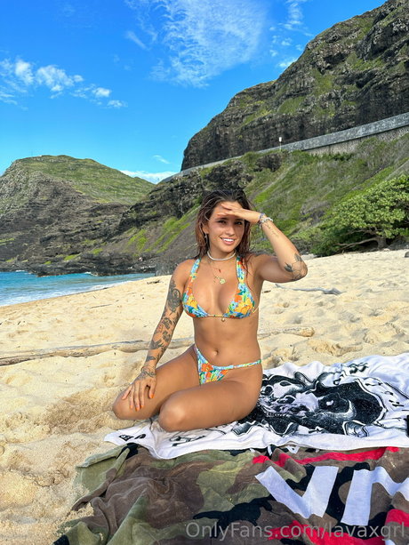 chaton courbé onlyfans meilleur archive