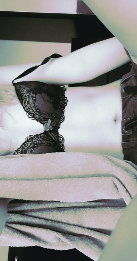 zswaez star du porno chaude image