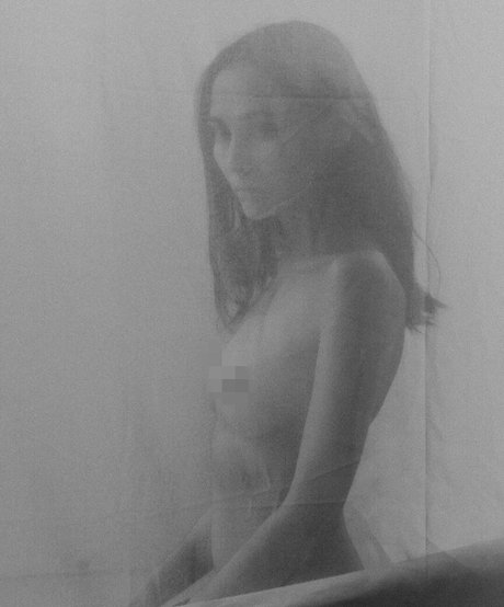 Zukhra Galina modèle de haute qualité des photos