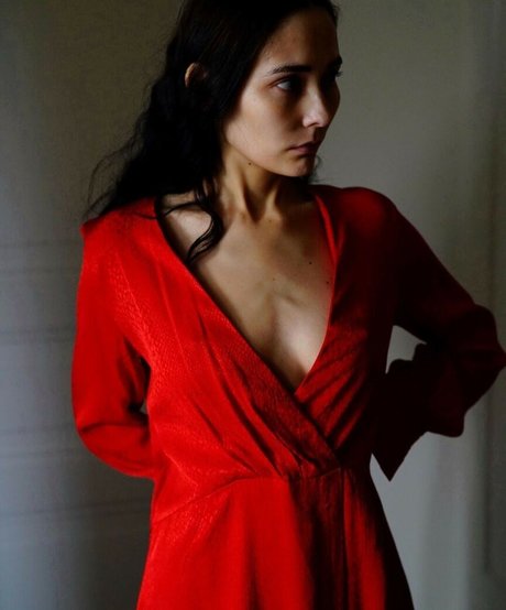 Zukhra Galina star du porno parfaite images