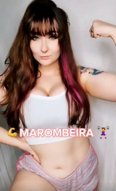 Zuzu Cosplay modèle de haute qualité galerie