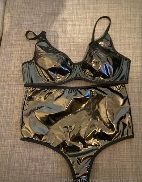 zuzaninka1 star du porno chaude des photos