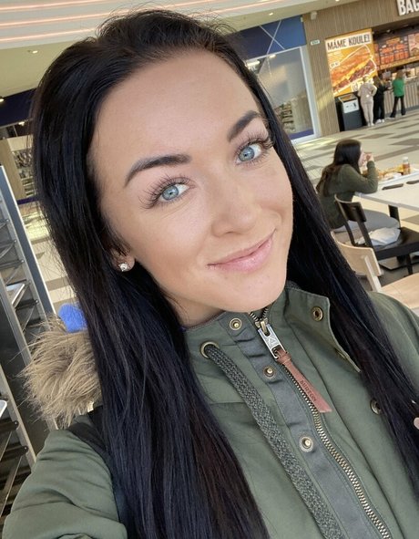 Zuzu Sweet modèle adulte img