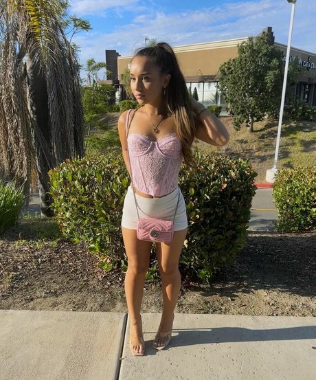 amateurs courbés onlyfans érotique gratuit photo