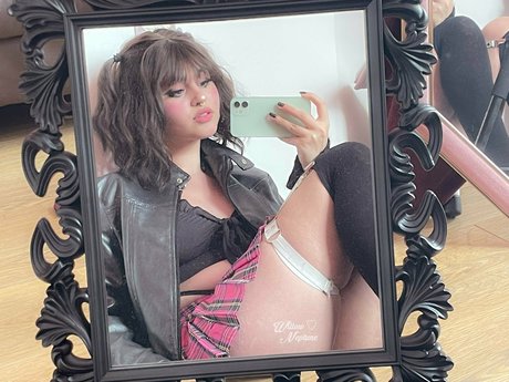 Willow neptune jolie star du porno des photos