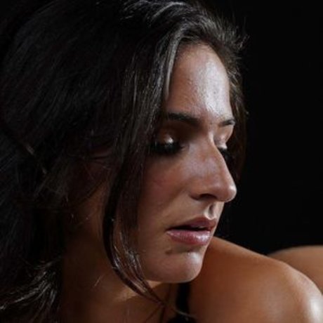 Allura Del Ray modèle hd des photos