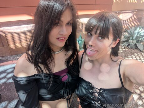 Nyxi Leon actrice xxx des photos