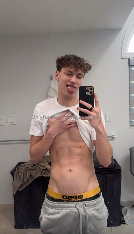 Kylejacobswild modèles nus collection