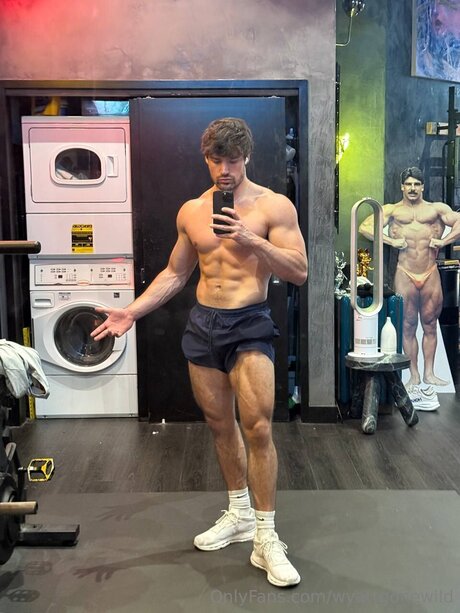 Wyattgonewild actrice parfaite images